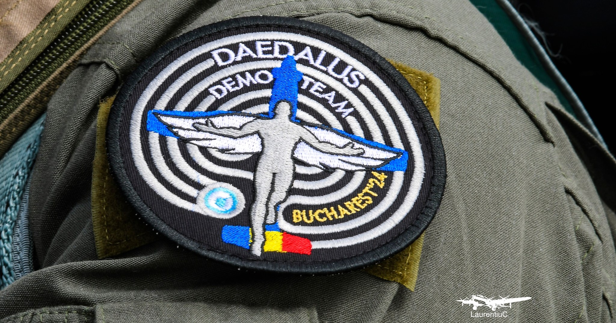 Ar putea fi o imagine cu text care spune „DAED DAEDALL DEMO TEAM ALUS BUCHARESTA LaurentiuC”